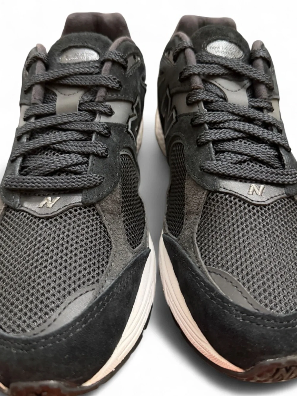 New Balance 2002R ‘Black Grey’ Sneakers Size US Men’s 10/ Women’s 11.5 (NEW)